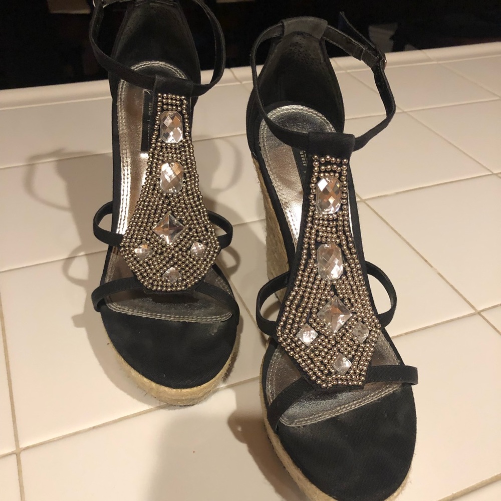 WHBM - Black heels with jewel detail